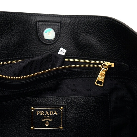 Prada Tote Large Shopping Shoulder Bag Vitello Phenix Black Leather 1BG8… - Picture 7 of 7